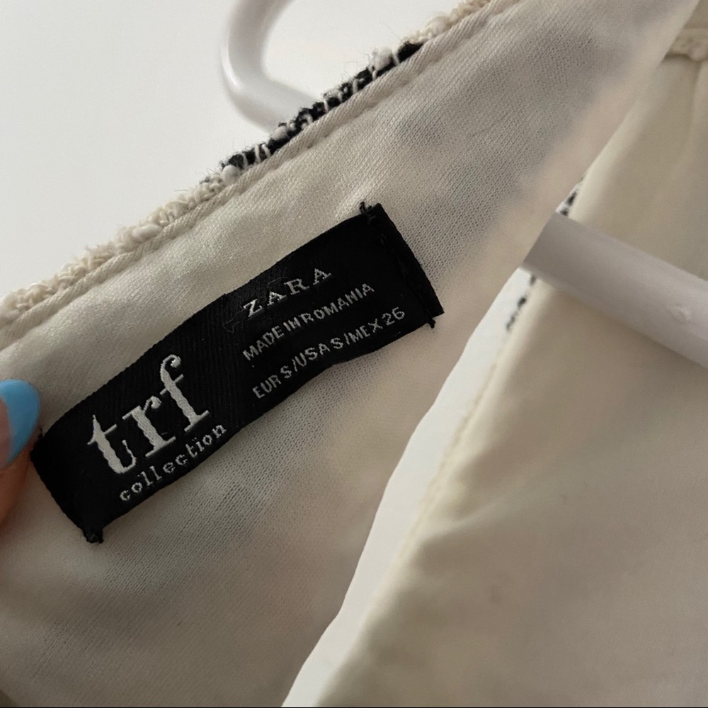 Zara - Picture 2 of 3